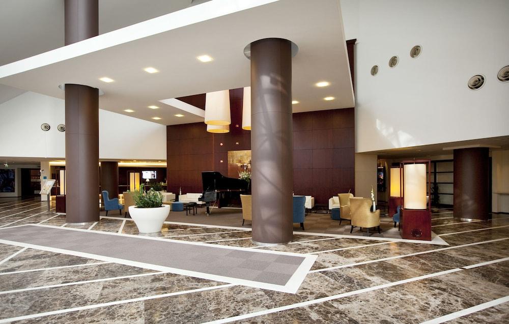 Hotel Mercure South 4*